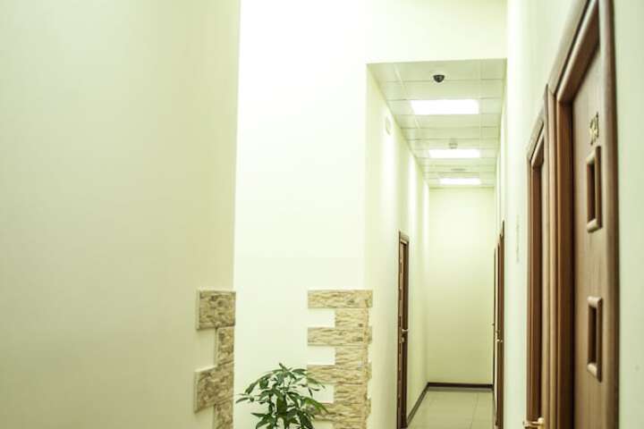 Ballroom/Hall 35 of 40