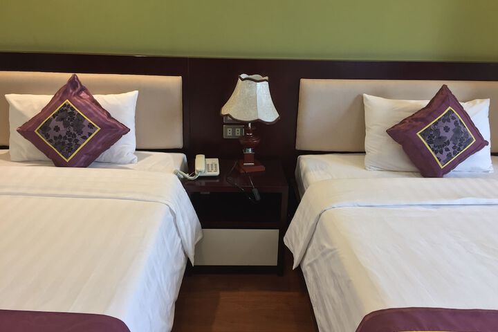 Room 14 of 35