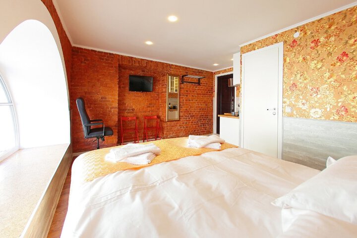 Room 3 of 25