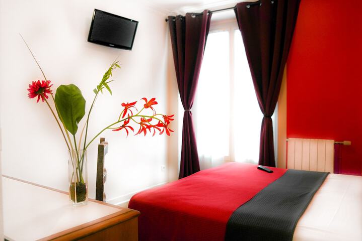 Room 5 of 40