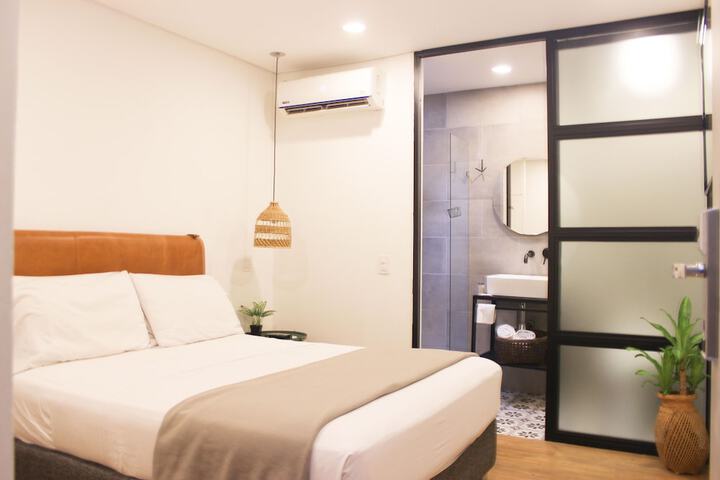 Room 6 of 62