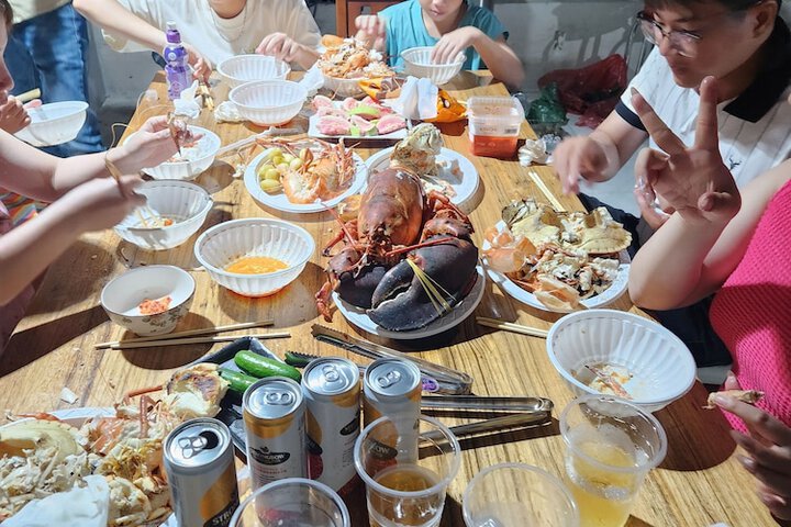 Dining 33 of 42