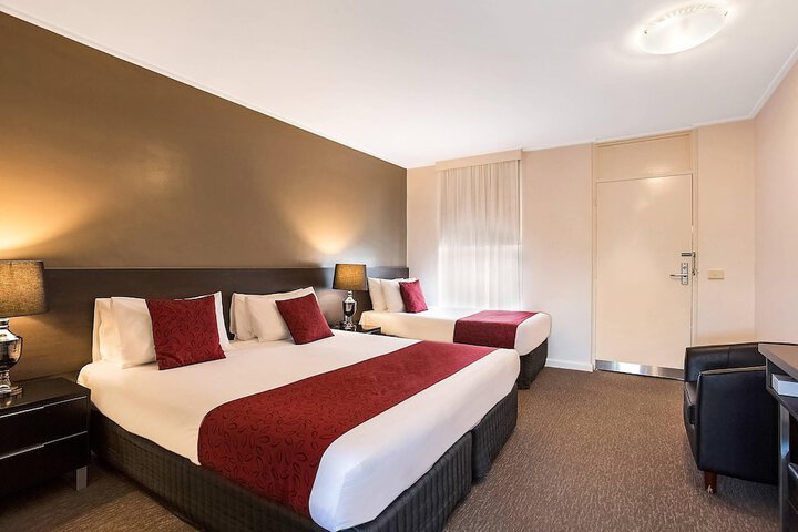 Room 15 of 21