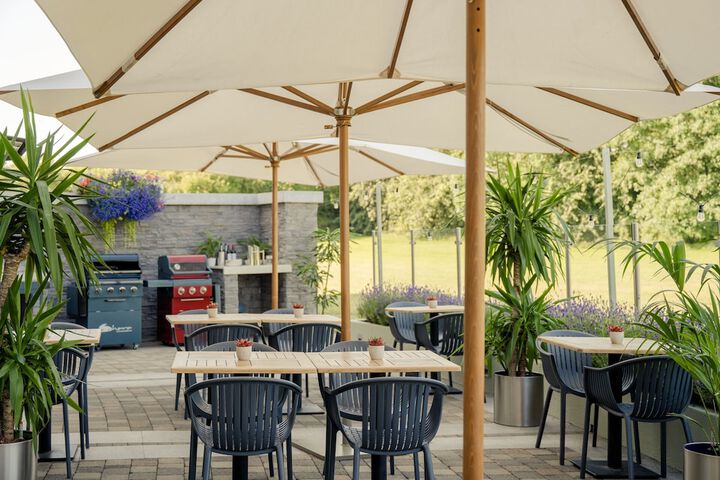 Terrace/Patio 9 of 45