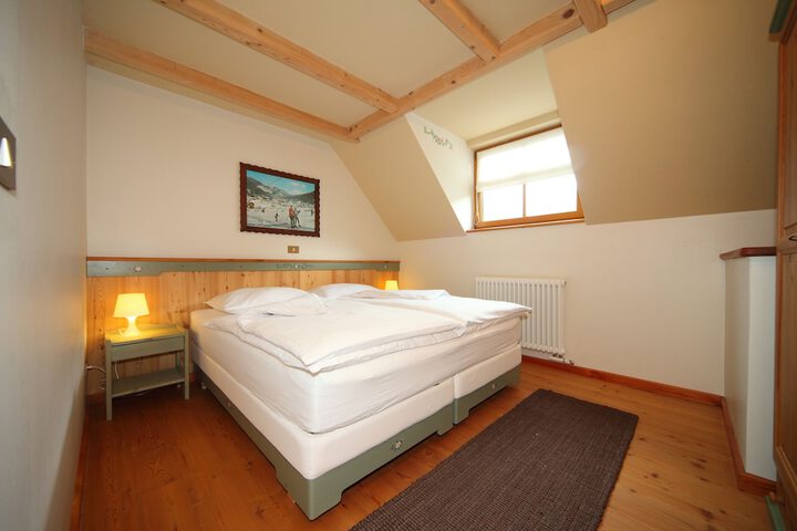 Room 5 of 58