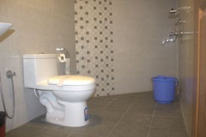 Room 2 of 21