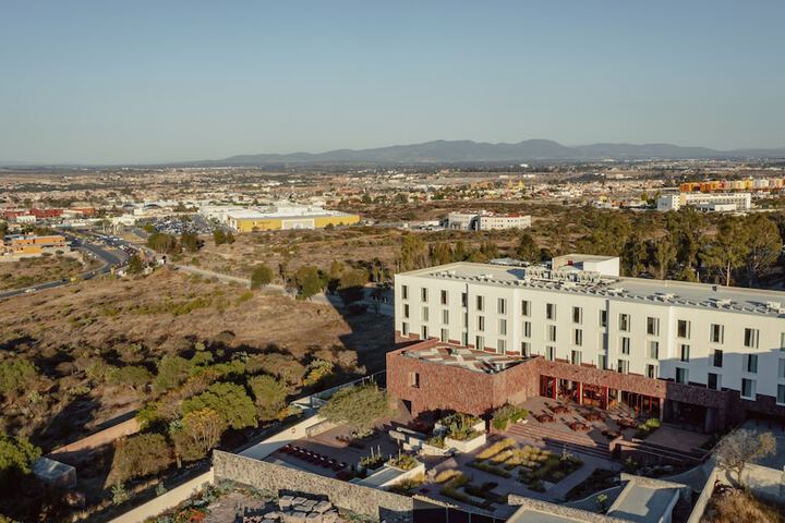Hotel 137 of 137