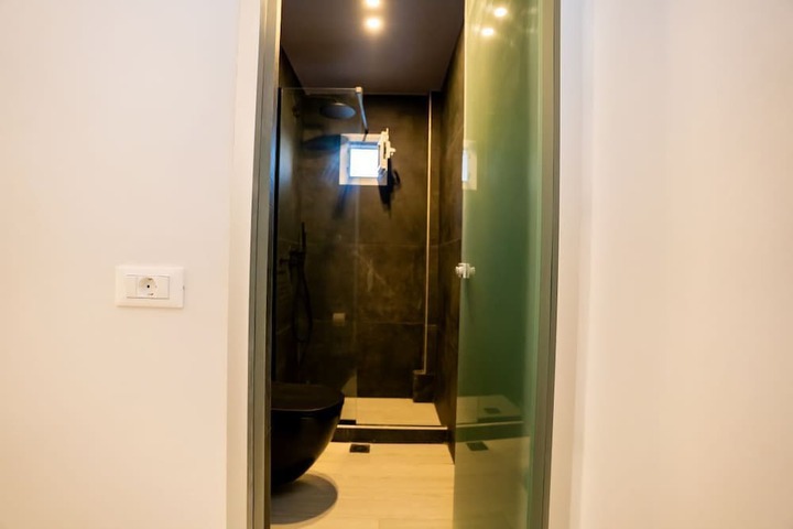 Room 36 of 50