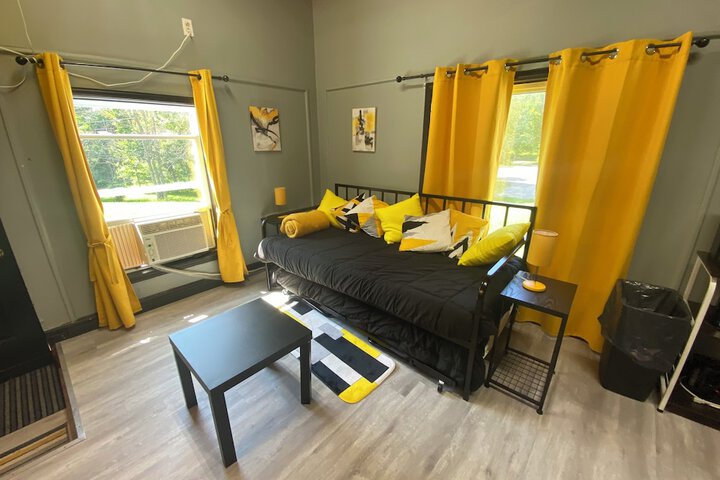 Room 118 of 167