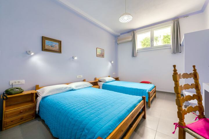 Room 14 of 59