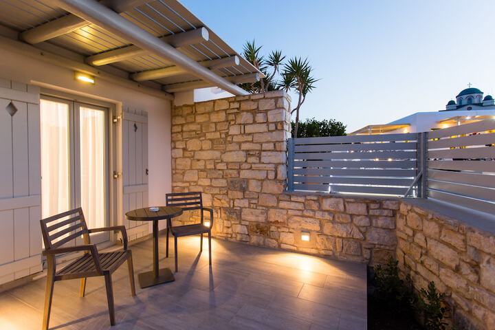 Terrace/Patio 81 of 164