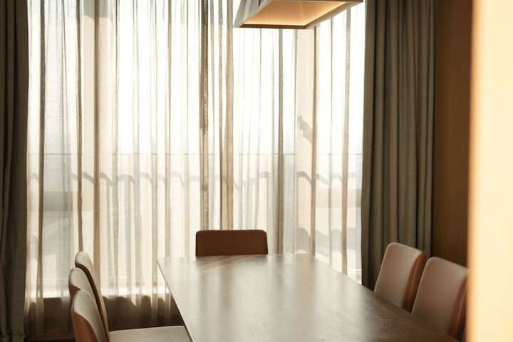 Room 12 of 61