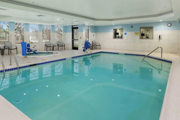 Pools & Facilities