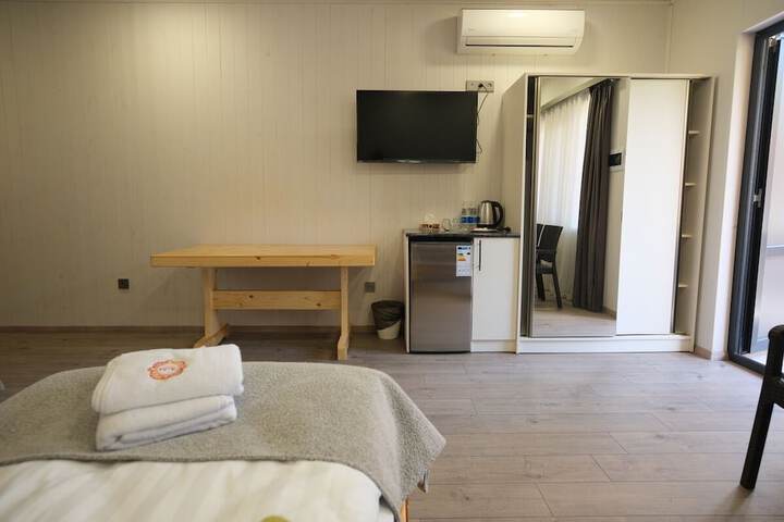 Room 54 of 94