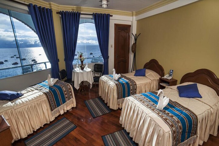 Room 13 of 21