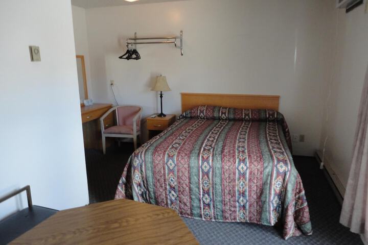 Room 5 of 39