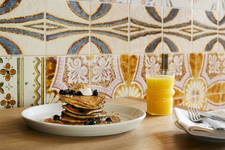 Breakfast meal