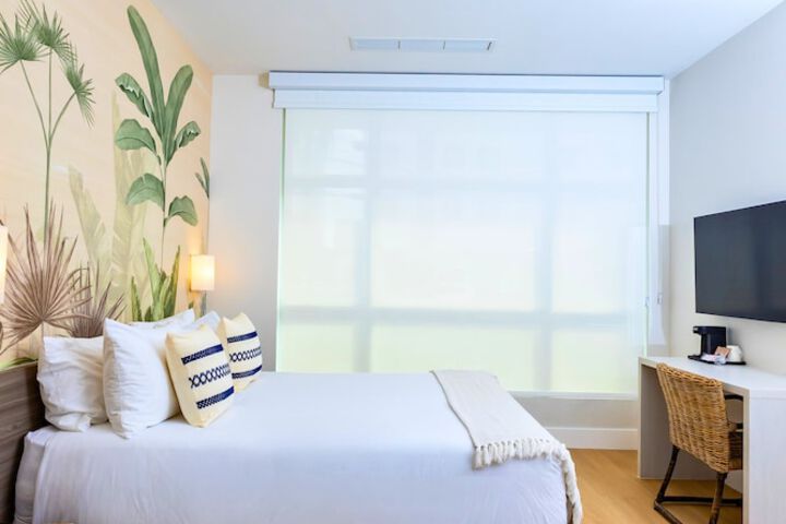 Room 21 of 37