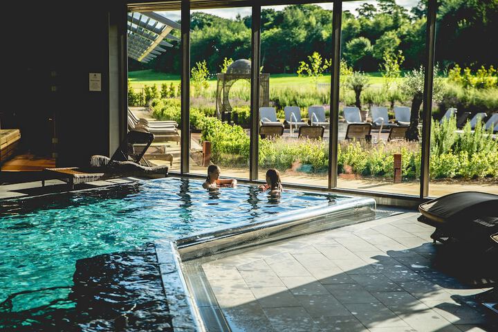 Pool 72 of 142