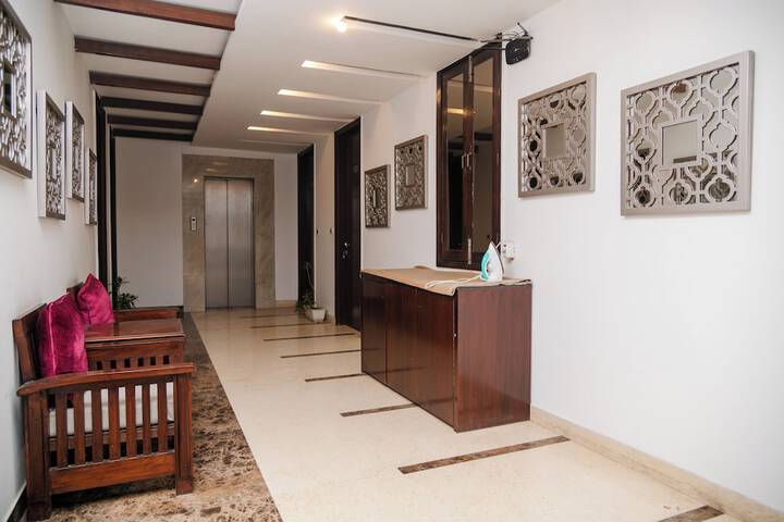 Hotel Interior 5 of 40