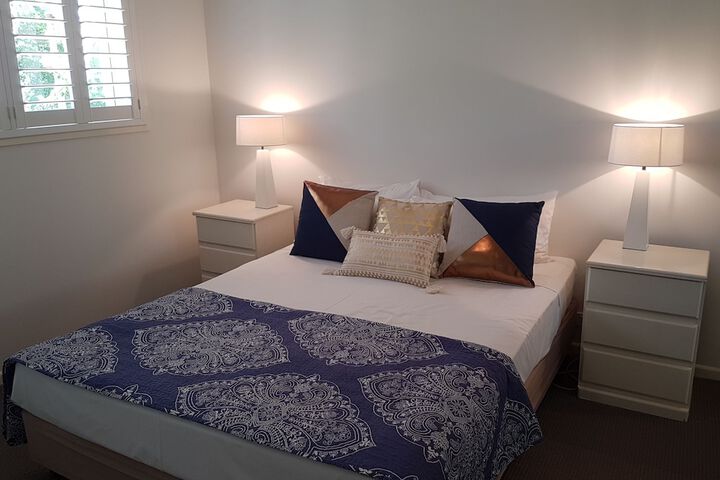 Room 2 of 35