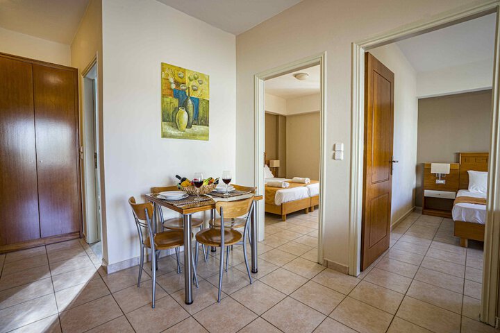 Room 14 of 63