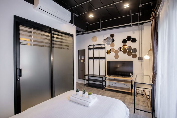 Room 34 of 55