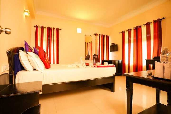 Room 8 of 40