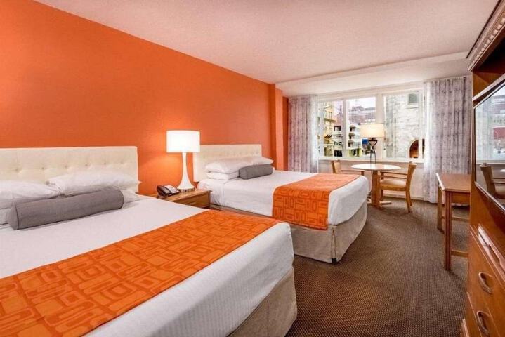 2 Double Beds (5 of 9)
