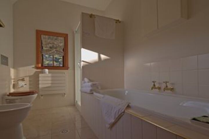 Room 3 of 14