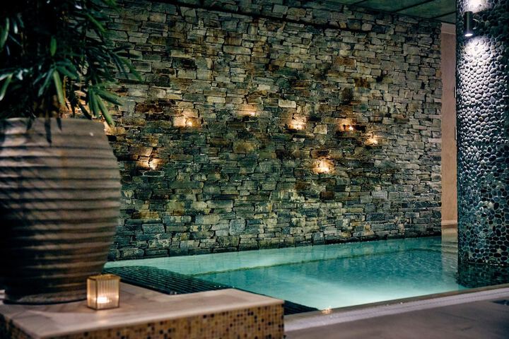 Pool 34 of 97