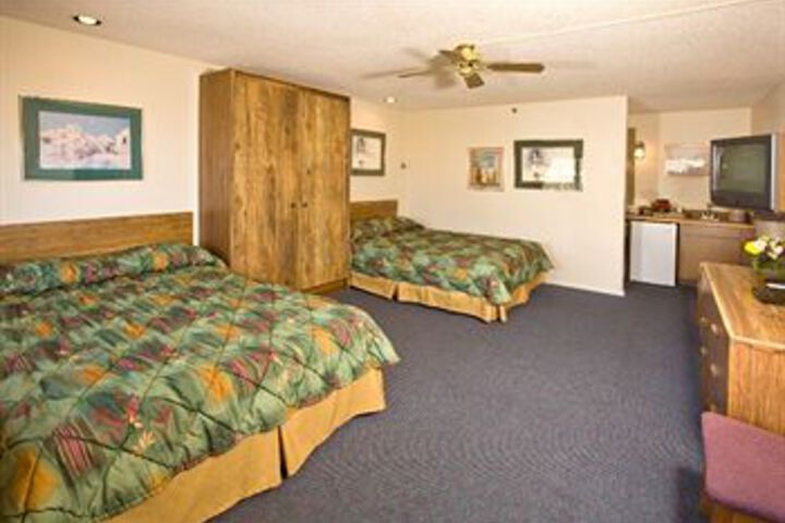 Room 3 of 5