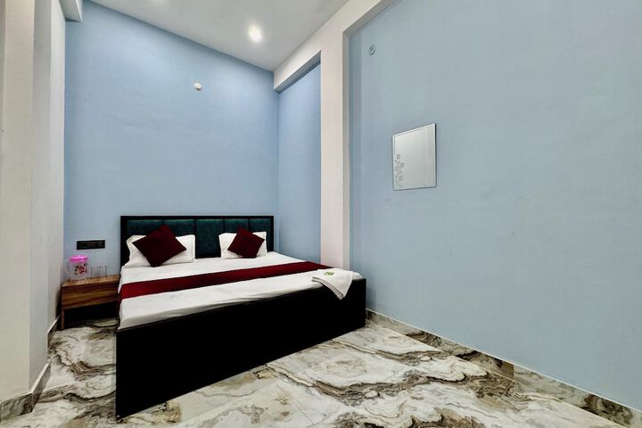 Room 7 of 39
