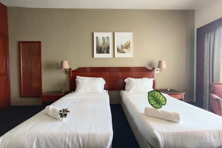 Room 25 of 650