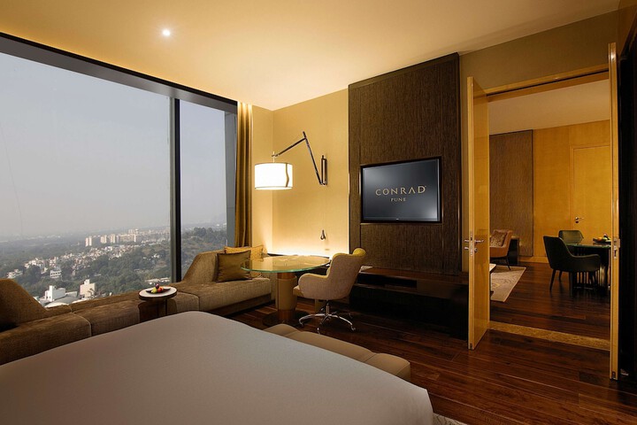 Room 12 of 78