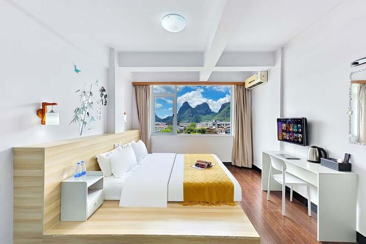 Room 42 of 69