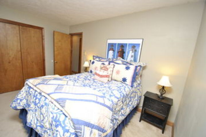 Room 11 of 17