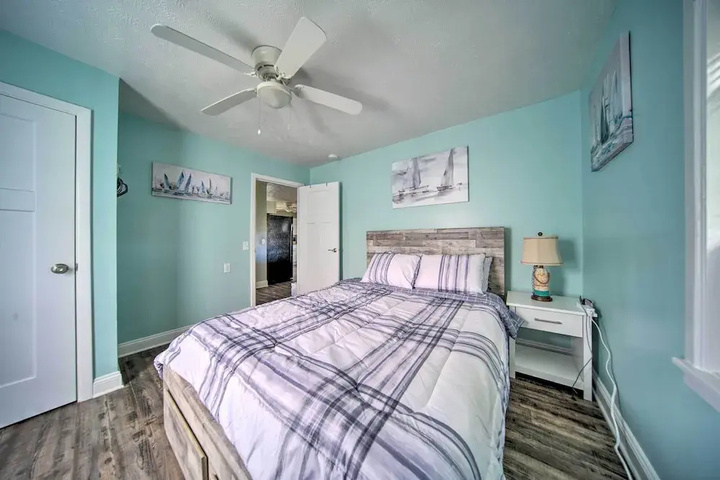 Exterior of Charming Geneva Getaway w / Easy Strip Access!