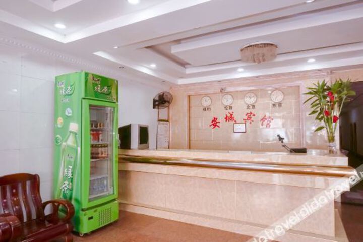 Hotel Interior 10 of 15