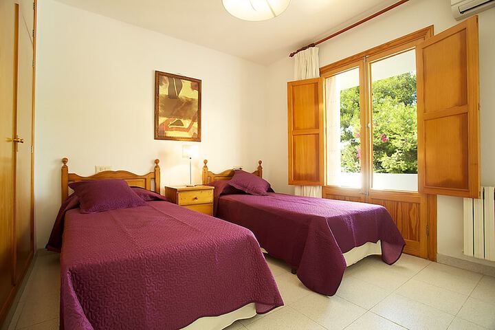 Room 7 of 41