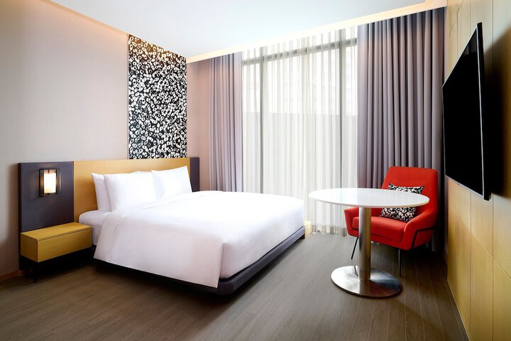 Room 21 of 74