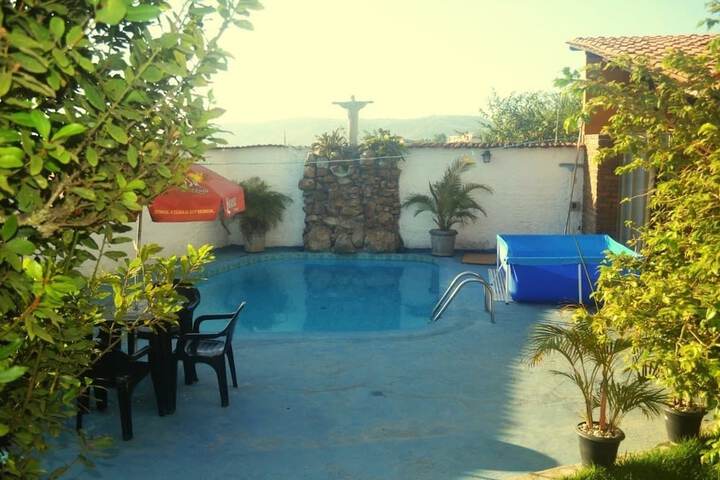 Pool 8 of 12