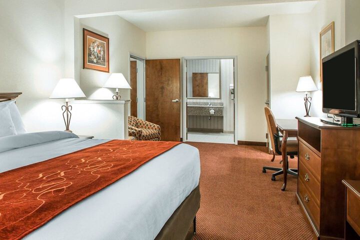 Room 12 of 79