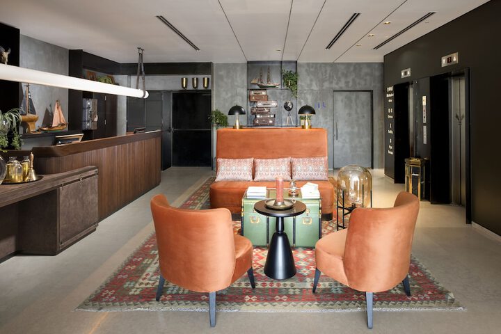 Hotel Lobby