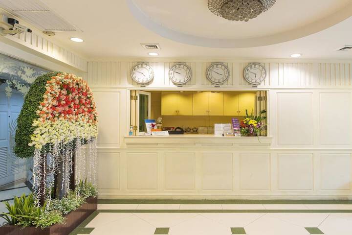 Hotel Interior 5 of 33