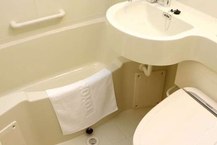 Bath Interior