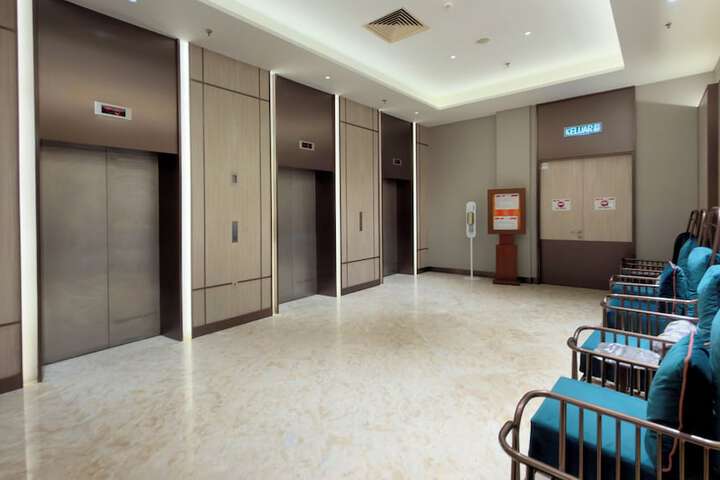 Lobby Photos