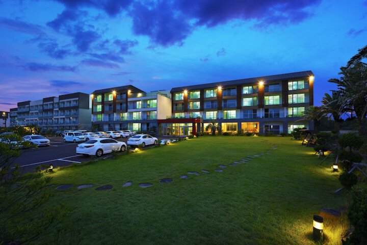 Areumdaun Resort