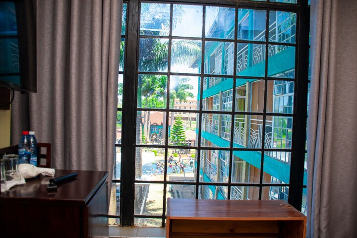 Hotel 15 of 15