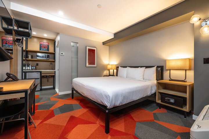 Room 40 of 149